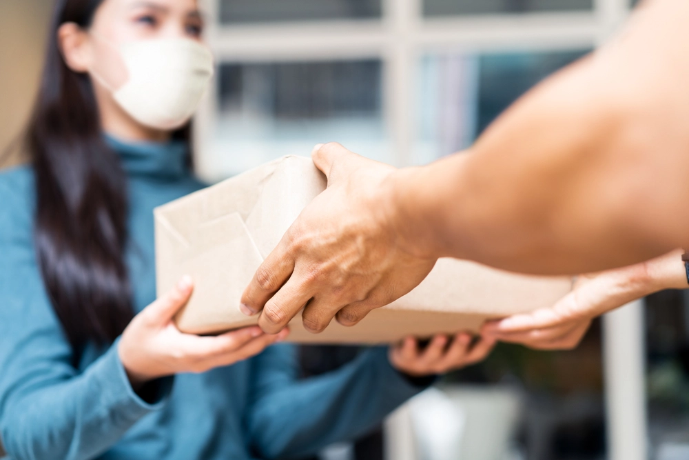 Are Packages Safe from COVID-19? Cleaning and Sanitation Tips